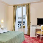 Hotel Grand 4*