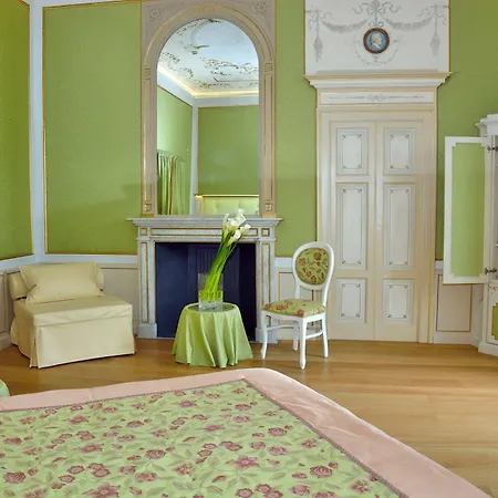 Grand Hotel 4*