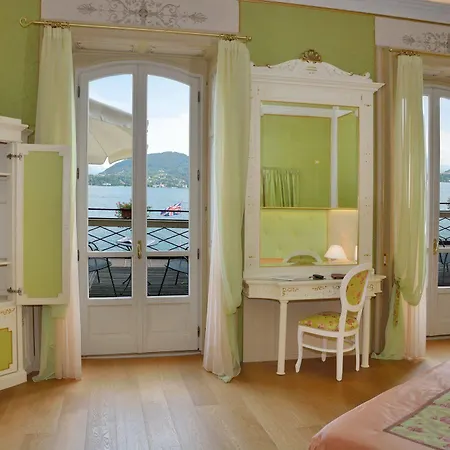 Grand Hotel